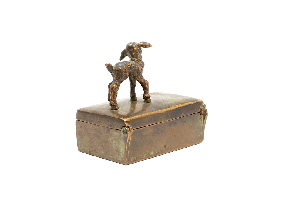 McCLELLAND BARCLAY Bronze Lamb Cigarette Box