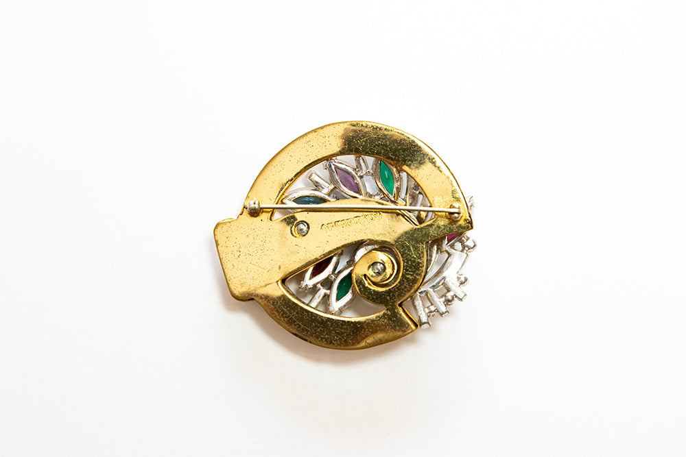 back view of the vintage McClelland Barclay gold-plated swirl brooch made by Rice-Weiner & Co. between 1938 - 1943
