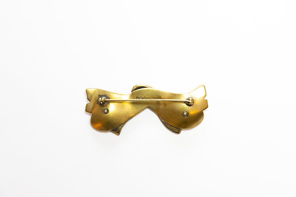 back view of 1940 McClelland Barclay Art Moderne bow brooch